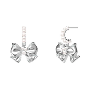 Afternoon Lily Earrings